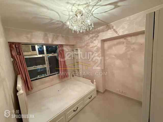 Lai Chi Kok - Mei Foo Sun Chuen Phase 1 04