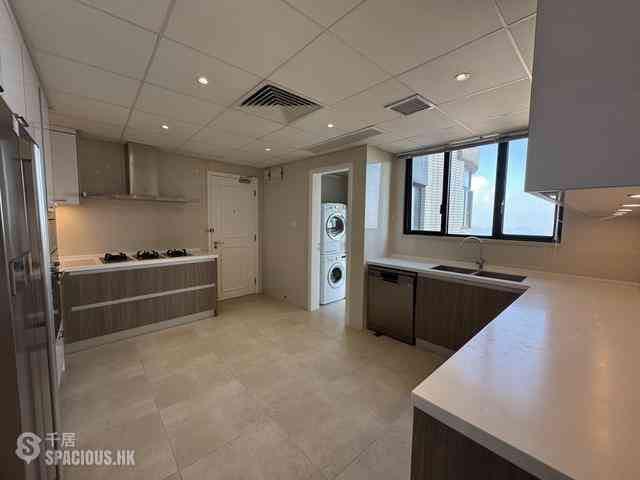 The Peak - Cloudlands Block 4G 07