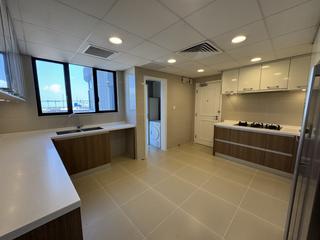 The Peak - Cloudlands Block 3F 05