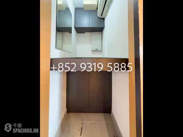 Mid Levels Central - Arezzo 23