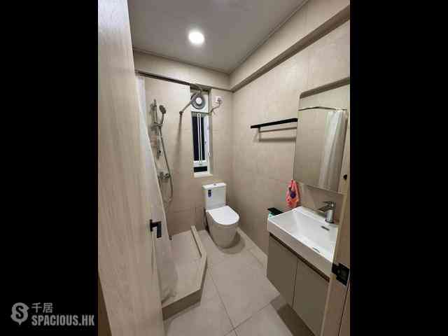 North Point - Luen Wo Apartments 03