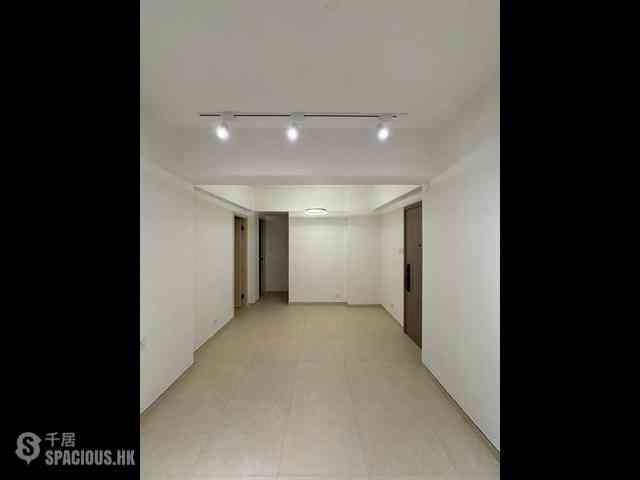 North Point - Luen Wo Apartments 05