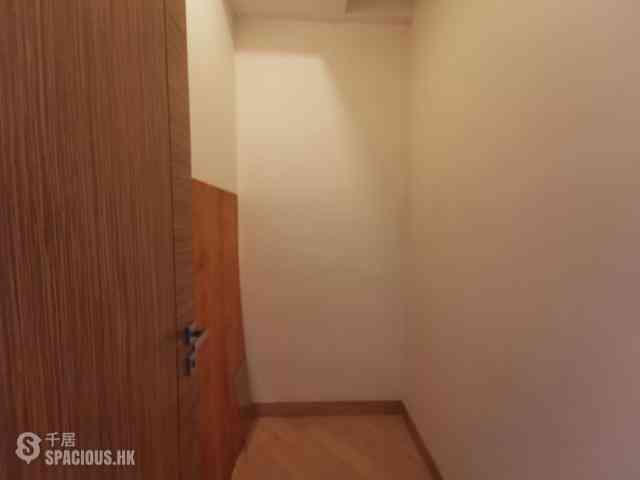 Causeway Bay - Park Haven 04