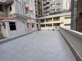 Wan Chai - Chin Hung Building 04