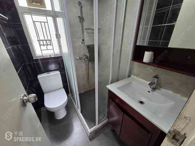 Wan Chai - Lok Ku House 02