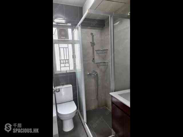 Wan Chai - Lok Ku House 12