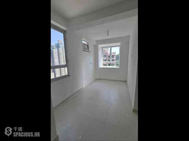 Kennedy Town - Smithfield Terrace Block B 01