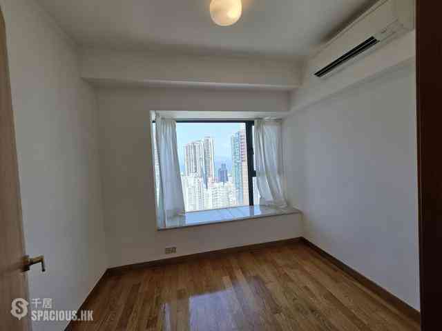 Kennedy Town - University Heights Block 2 06