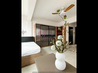 Sheung Wan - 28-30, Queen Street 03