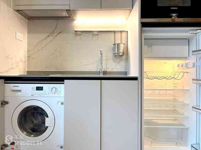 Sai Ying Pun - No.8 Hing Hon Road (Resiglow-Bonham) 32