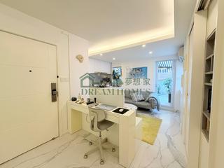 Sai Ying Pun - Fook Moon Building 06