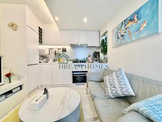 Sai Ying Pun - Fook Moon Building 07