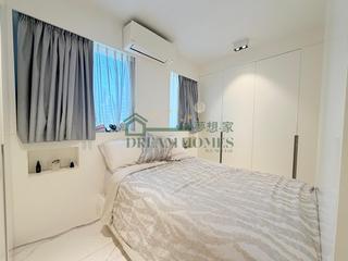 Sai Ying Pun - Fook Moon Building 08