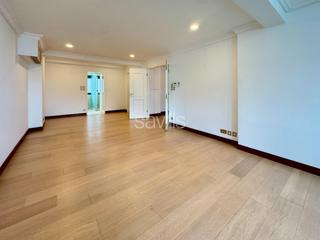 The Peak - 11-21, Watford Road 04