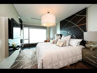 Repulse Bay - The Lily 03