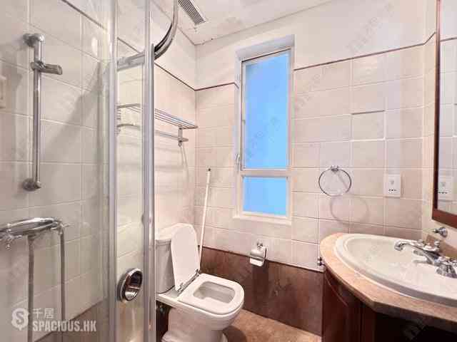 Wan Chai - Star Crest 11