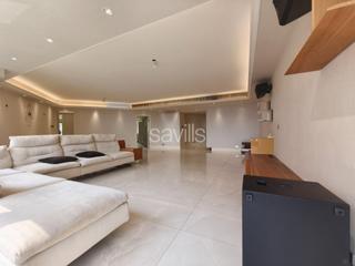 Mid Levels Central - Tregunter Tower 3 02