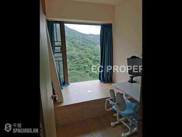 Shau Kei Wan - Island Garden 08