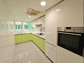 Pok Fu Lam - Villa Cecil Phase 2 03