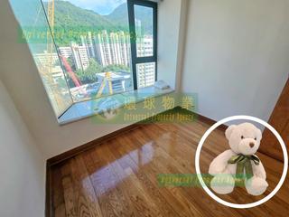 Kennedy Town - University Heights 13