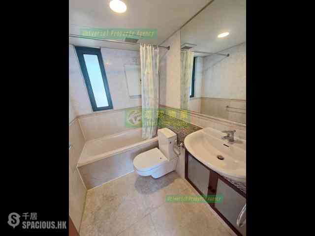 Kennedy Town - University Heights 17