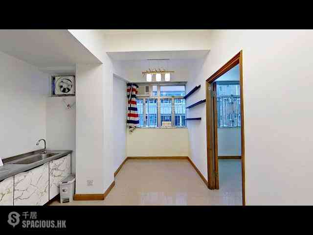 Sai Wan Ho - 210, Shau Kei Wan Road 04
