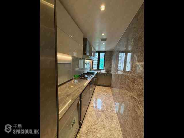 Wong Chuk Hang - The Southside Phase 3C Blue Coast II Tower 3 03