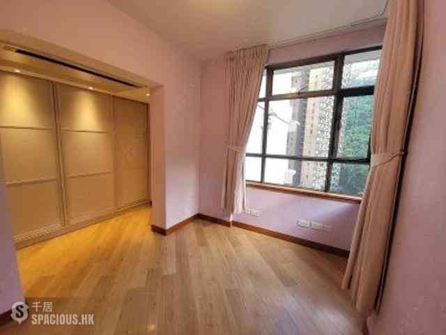 Mid Levels Central - Tregunter Block 1 07