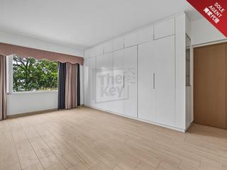 The Peak - Barker Villa 04