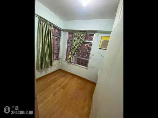 Sai Ying Pun - Yuk Ming Towers 04