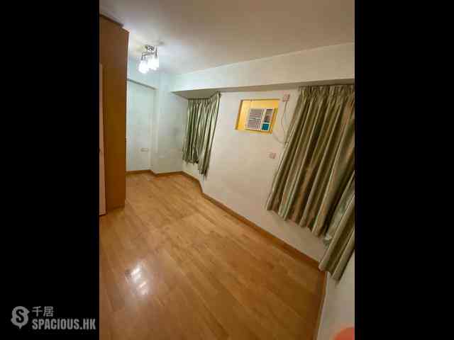 Sai Ying Pun - Yuk Ming Towers 05