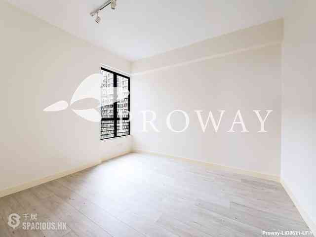 Mid Levels Central - Clovelly Court 08