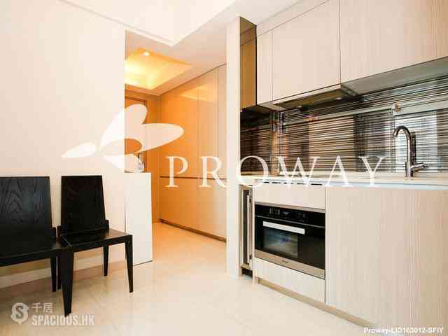 Sai Ying Pun - King's Hill 06