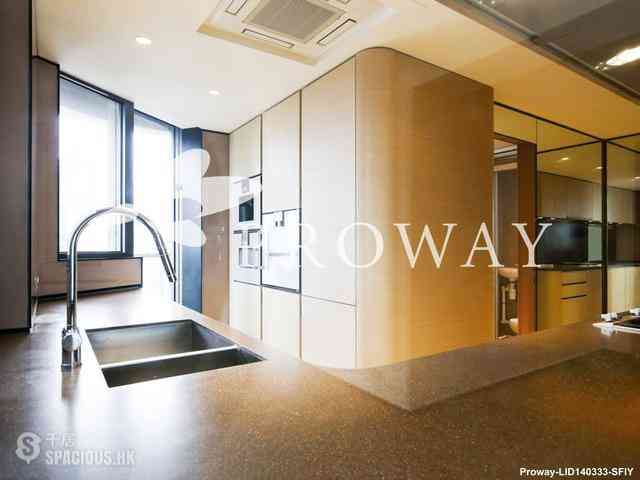 Mid Levels Central - Arezzo 10