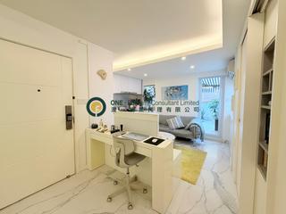 Sai Ying Pun - Fook Moon Building 02