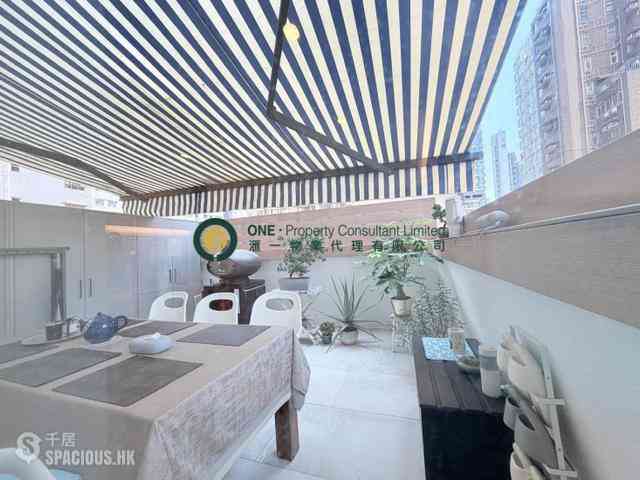 Sai Ying Pun - Fook Moon Building 03