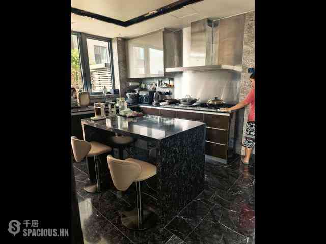 Ho Man Tin - Ultima Phase 2 Tower 2 04