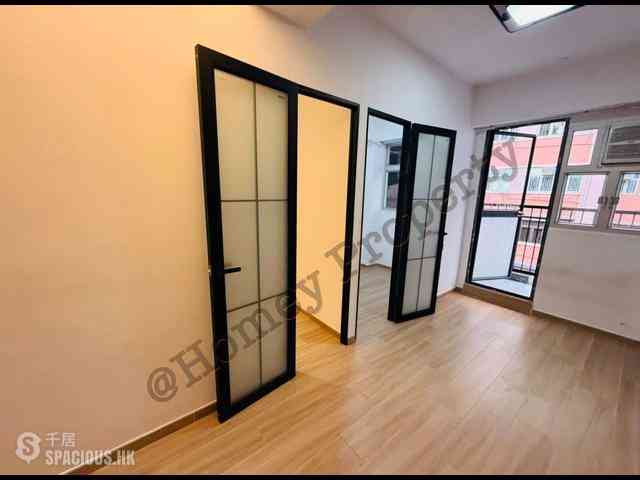 Tsim Sha Tsui - 23A, Lock Road 09