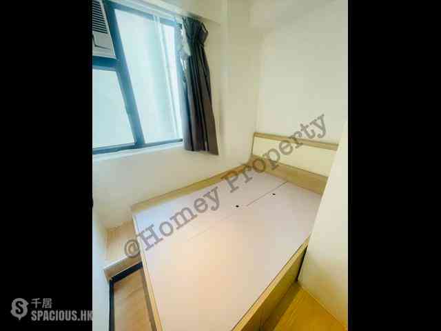 Causeway Bay - Kwong On Building 02