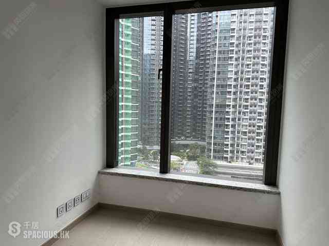 Wong Chuk Hang - The Southside Phase 3B Blue Coast 09