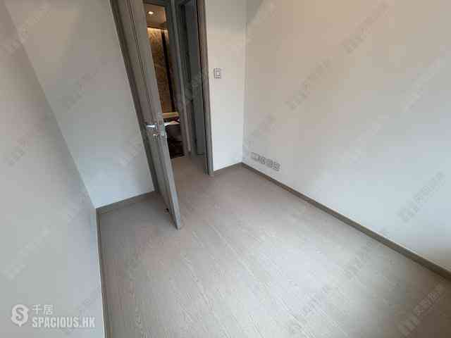 Wong Chuk Hang - The Southside Phase 3B Blue Coast 07