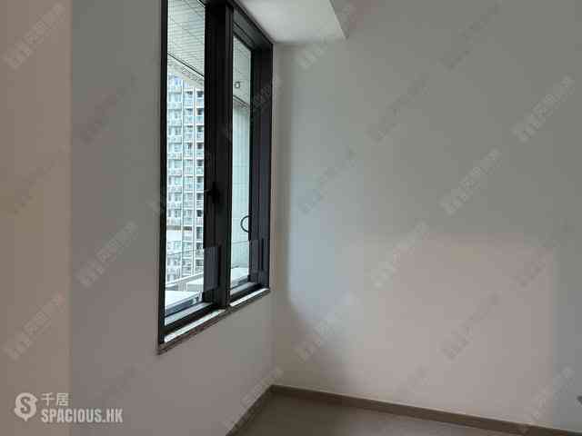 Wong Chuk Hang - The Southside Phase 3B Blue Coast 34
