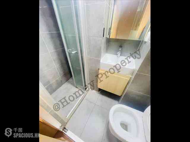Causeway Bay - Kwong On Building 05