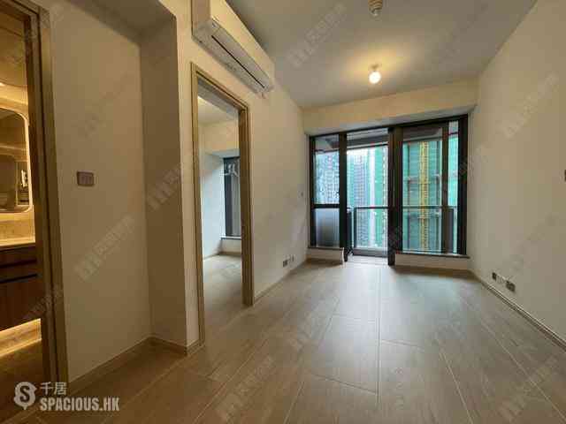 Wong Chuk Hang - The Southside Phase 4A 09