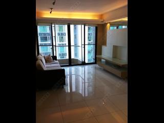 Tai Hang - Ronsdale Garden 02