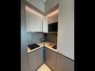 Sai Ying Pun - Upper Manor 07