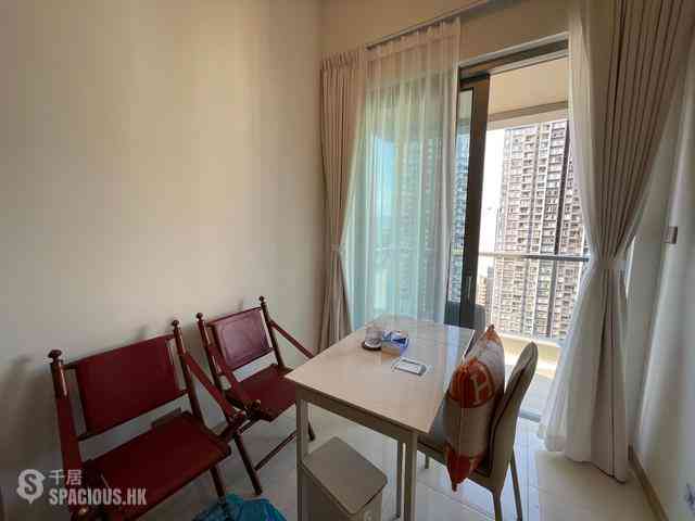 Sai Ying Pun - Upper Manor 08