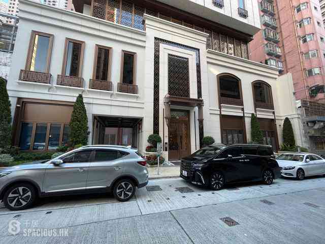 Sai Ying Pun - Upper Manor 16