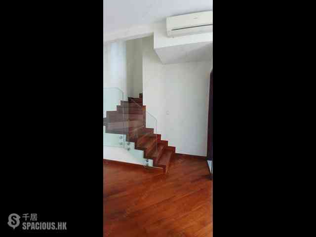 Wan Chai - The Avenue Phase 2 Block 2 03