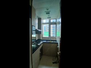 Wan Chai - The Avenue Phase 2 Block 2 04